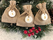 Load image into Gallery viewer, 25 x Christmas Advent Calendar Tree Hanging Bags, Clay Tags, Advent Calendar, Hessian Christmas Bags
